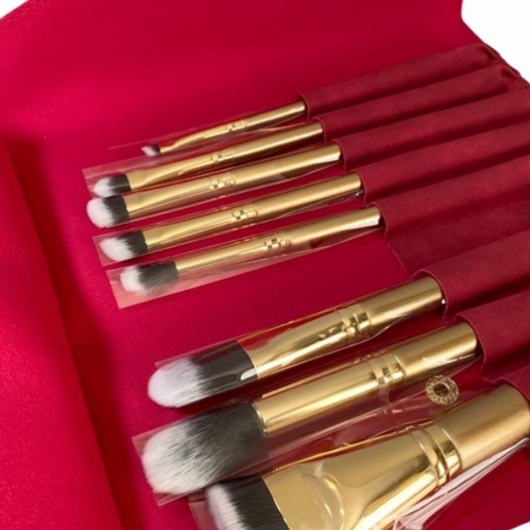 LUXIE GLITTER AND GOLD BRUSH SET - Picture 3 of 8